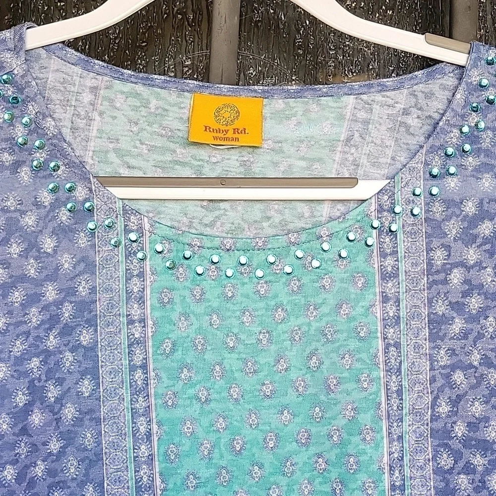 Floral Blue and Purple Women's 2 Piece Top - Picture 9 of 12